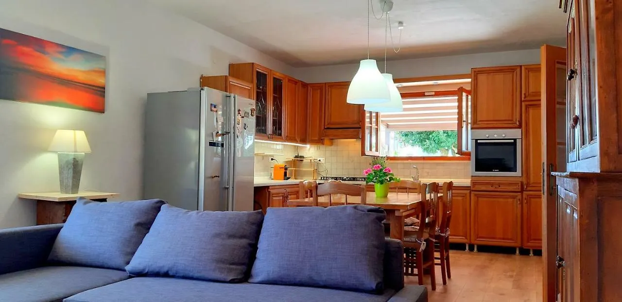 Giuly House Apartment Vada Italy